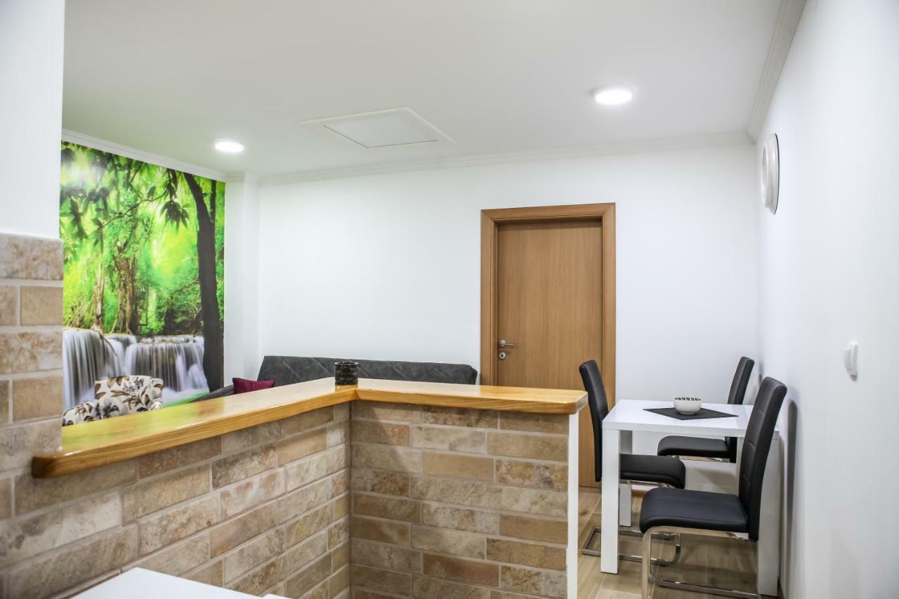 Apartman Kaca Cetinje Esterno foto