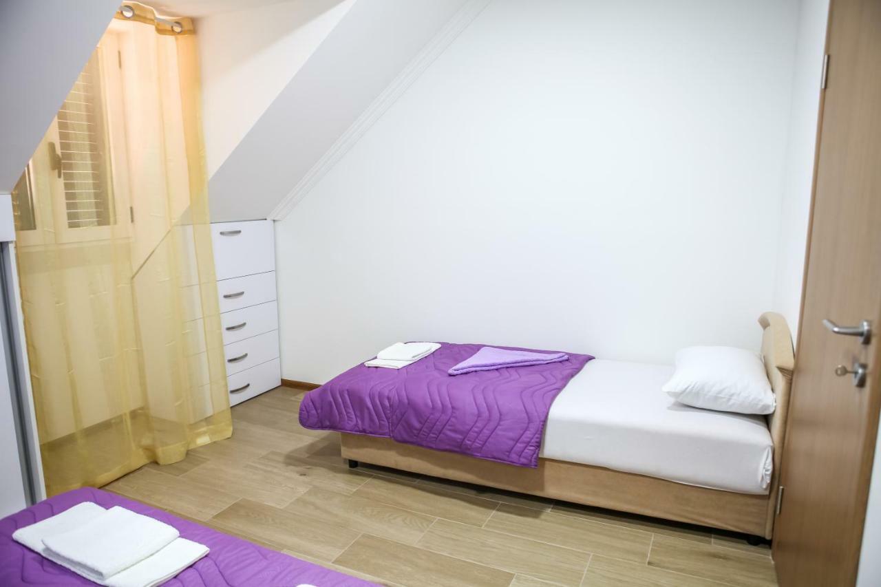 Apartman Kaca Cetinje Esterno foto
